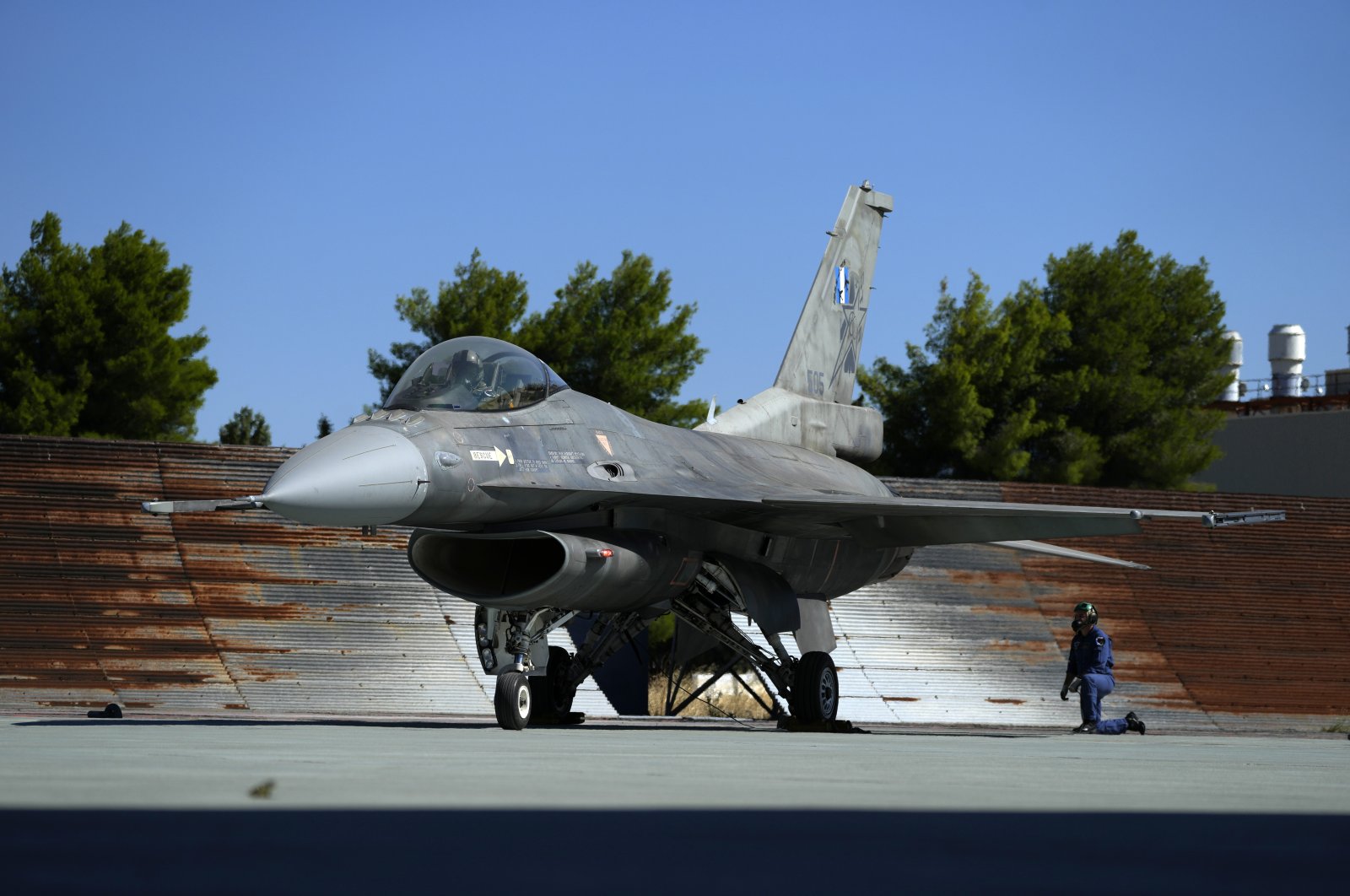 A Greek F-16 Viper fighter jet prepares for takeoff at Tanagra air force base north of Athens, Greece, Sept. 12, 2022. (AP Photo)