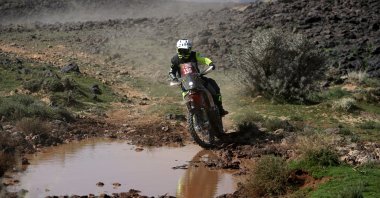 Twintrail Racing Team's Carles Falcon in action during stage one of the Dakar Rally, al-Henakiyah, Saudi Arabia, Jan. 6, 2024. (Reuters Photo)