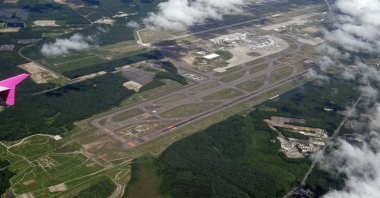 This undated photo shows an aerial view of the New Chitose Airport, Hokkaido, Japan. (Wikimedia Commons)