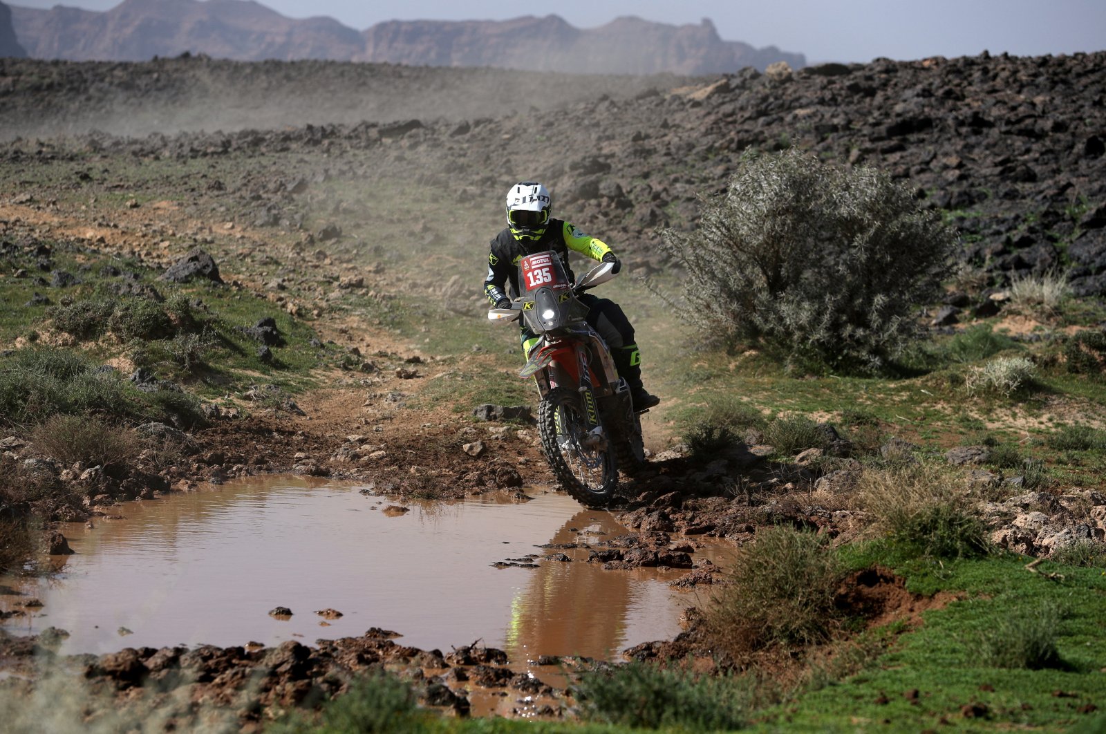 Spain’s Falcon Dakar Rally crash marks 33rd death in grueling race