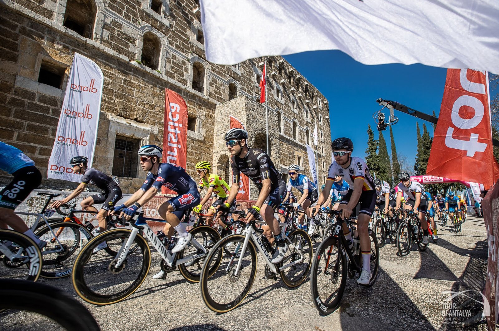 Cyclists in action during the Tour of Antalya tournament, Antalya, Türkiye. (Courtesy of Tour of Antalya)
