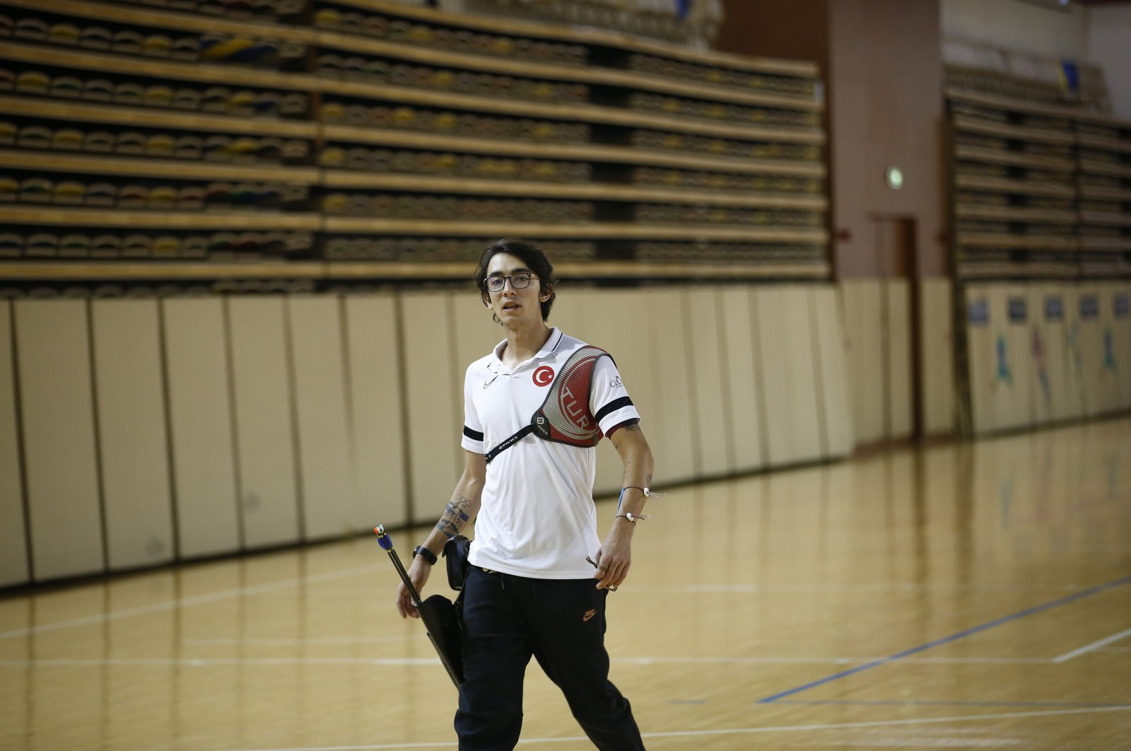Turkish archer Mete Gazoz trains at the Archery national team camp, Antalya, Türkiye, Jan. 18, 2024. (AA Photo)