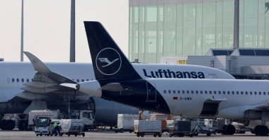 Lufthansa&#039;s aircraft are seen on the tarmac the day before the VERDI union called airport workers to go on a 24-hour strike on Friday, at the Munich International Airport, Germany, Feb. 16, 2023. (Reuters File Photo)