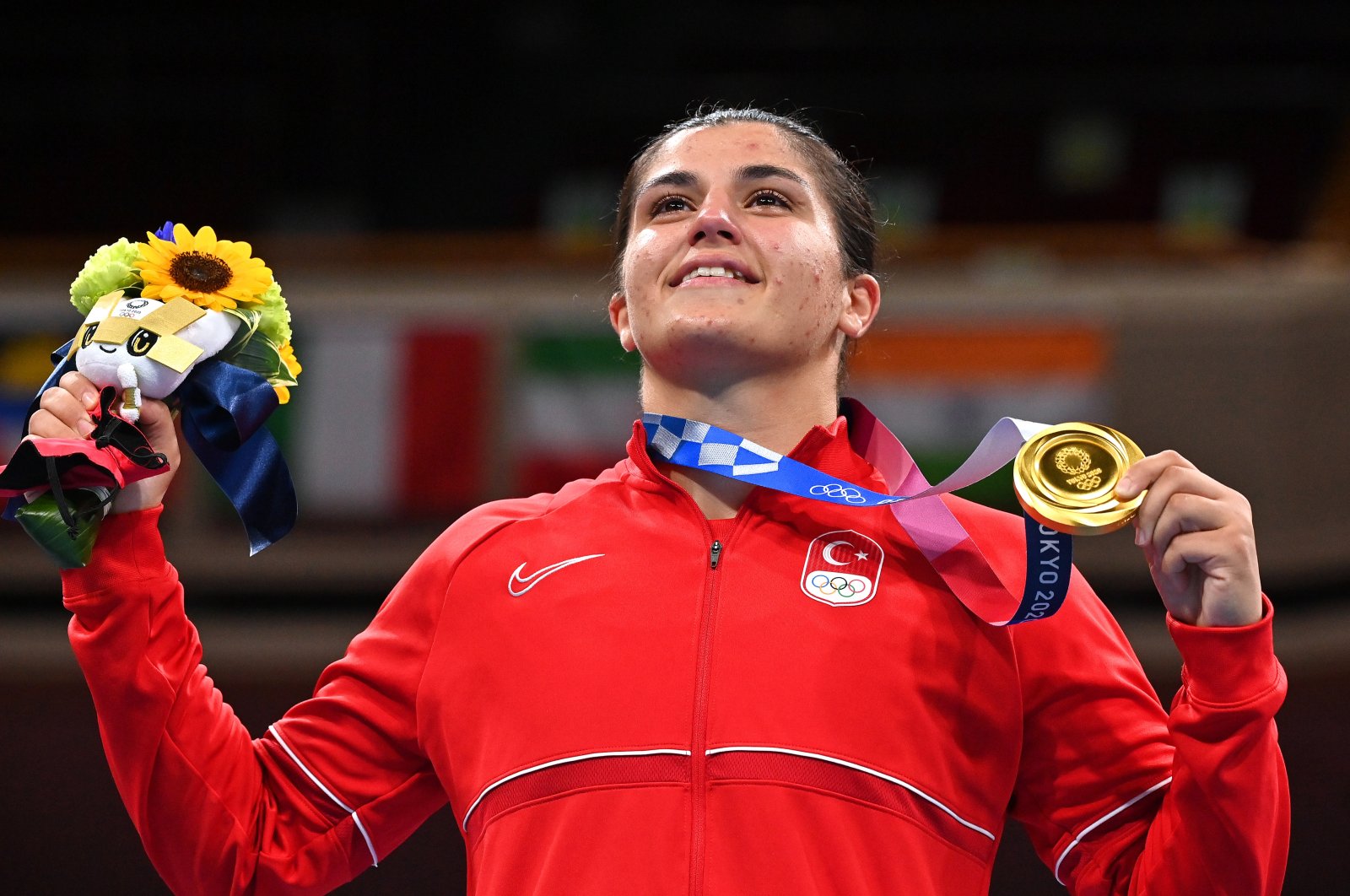 Türkiye&#039;s Busenaz Sürmeneli poses for a photo with her gold medal during the medal ceremony for the women&#039;s welter (64-69 kg.) on Day 15 of the Tokyo 2020 Olympic Games at Kokugikan Arena, Tokyo, Japan, Aug. 7, 2021. (Getty Images Photo)