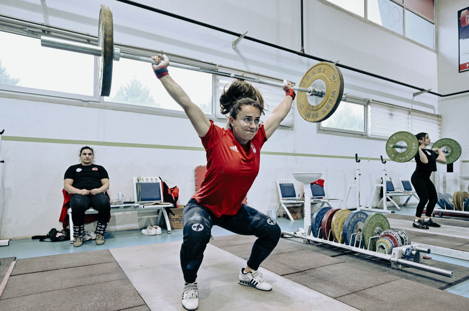 Turkish women&#039;s national weightlifter Aysel Özkan trains at the Eryaman Türkiye Olympic Preparation Center, Ankara, Türkiye, Jan. 25, 2024. (AA Photo)