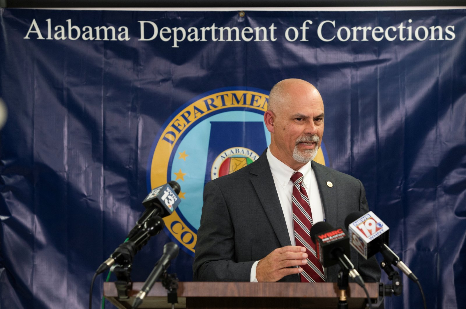 Alabama&#039;s Commissioner of the Department of Corrections John Hamm speaks to reporters, following Kenneth Smith&#039;s execution by asphyxiation using pure nitrogen at Holman Correctional Facility, in Atmore, Alabama, U.S. Jan. 25, 2024. (Reuters Photo)