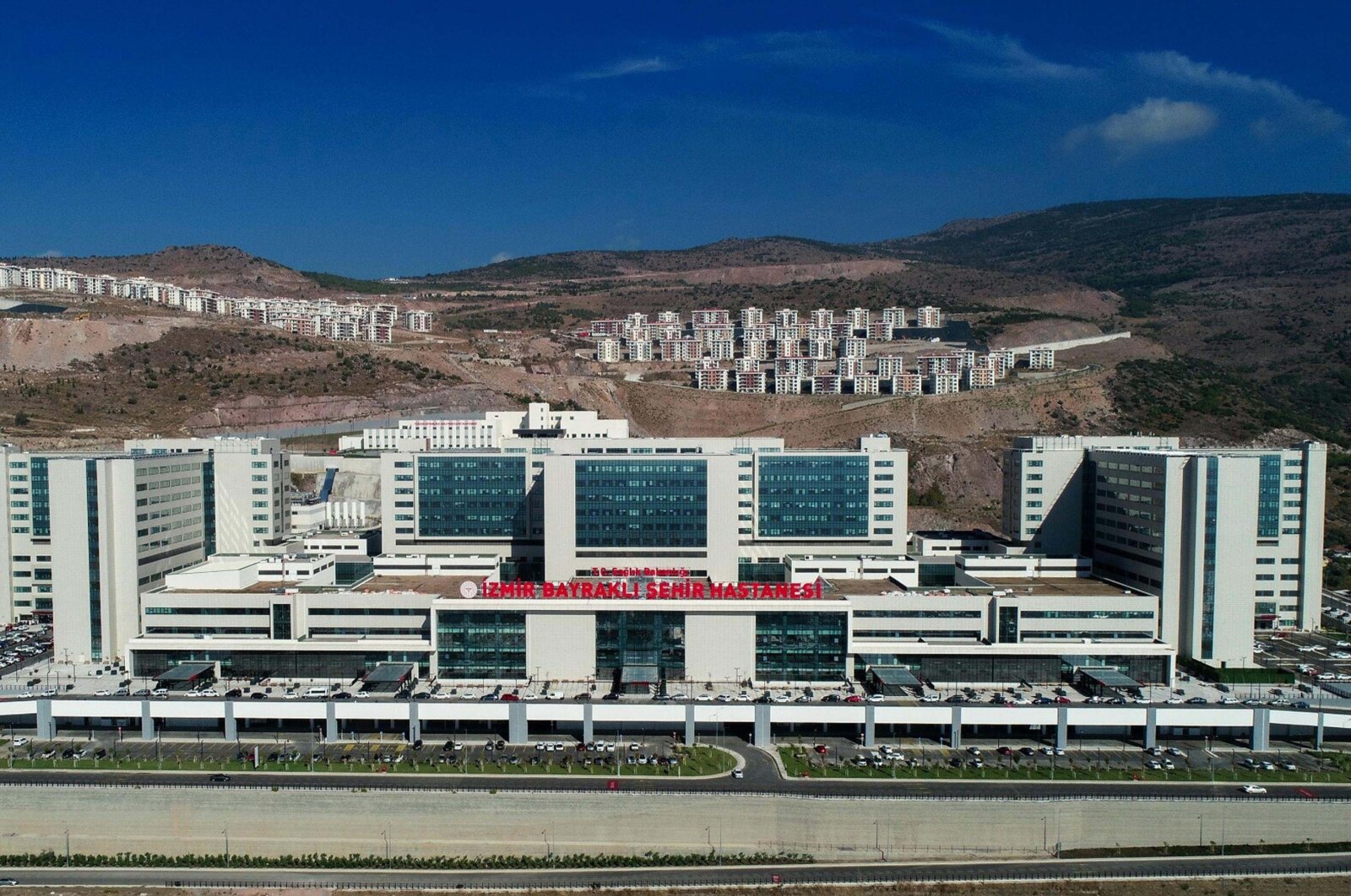 The newly opened Izmir City Hospital, Izmir, western Türkiye, Jan. 27, 2023. (DHA Photo)