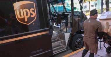 A UPS driver makes a delivery in Miami Beach, Florida, U.S., Jan. 30, 2024. (AFP Photo)