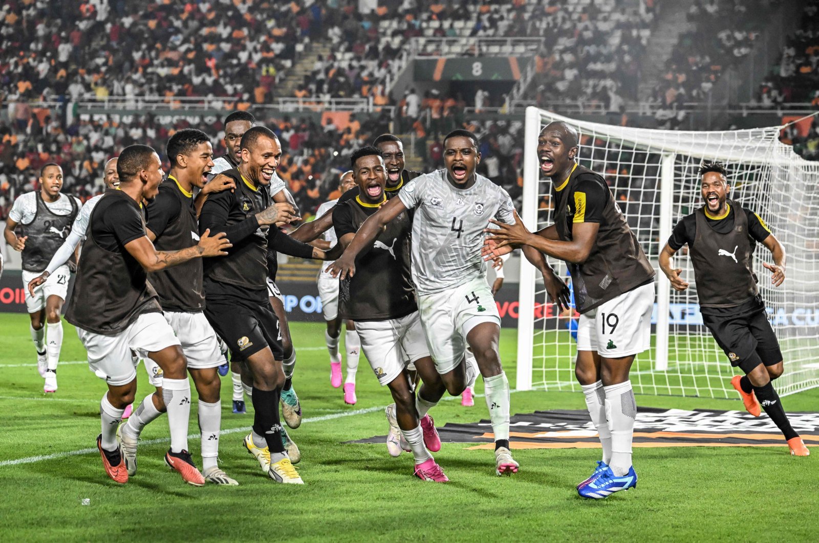 South Africa&#039;s Teboho Mokoena (C) celebrates with teammates after scoring a goal during the AFCON 2024 round of 16 football match against Morocco, Stade Laurent Pokou, San Pedro, Ivory Coast, Jan. 30, 2024. (AFP Photo)