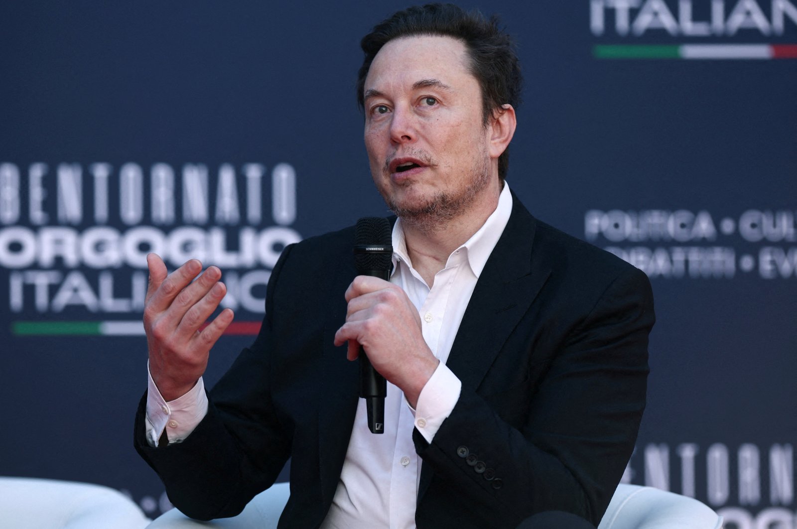 Tesla and SpaceX&#039;s CEO Elon Musk delivers a speech as he attends the political festival Atreju organized by Italian Prime Minister Giorgia Meloni&#039;s Brothers of Italy, in Rome, Italy, Dec. 16, 2023. (Reuters Photo)