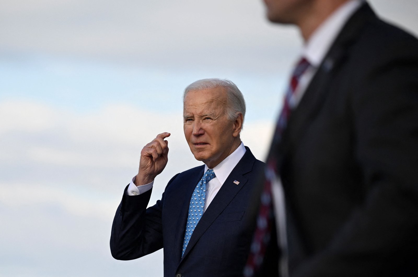 U.S. President Joe Biden steps off Air Force One in Miami, Florida, Jan. 30, 2024. (AFP Photo)