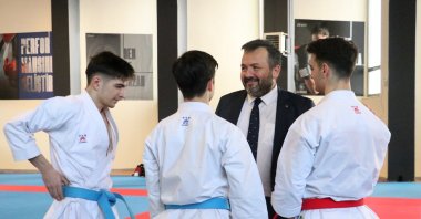 Turkish Karate Federation President Aslan Abid Uğuz addresses karatekas at the Atlama Kuleleri gym, Erzurum, Türkiye, Jan. 30, 2024. (AA Photo)