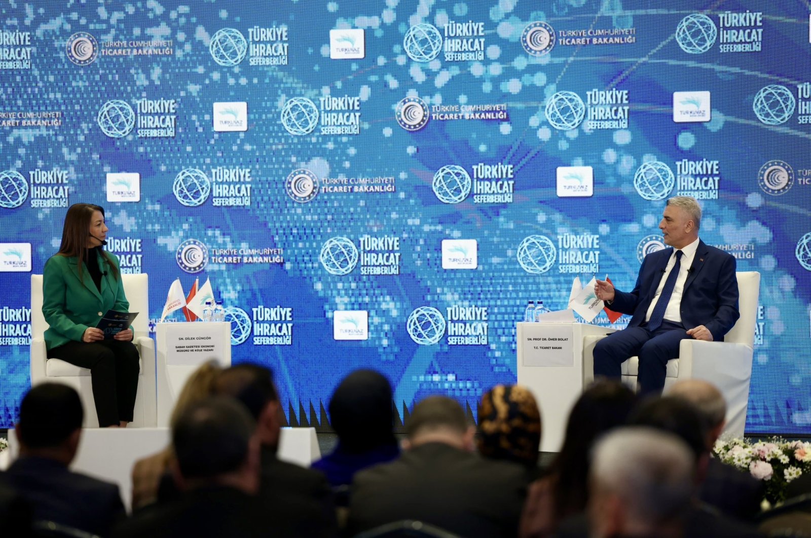 Trade Minister Ömer Bolat (R) speaks during the Türkiye Export Mobilization Summit, in Malayta, eastern Türkiye, Feb. 2, 2024. (X photo: @omerbolatTR)
