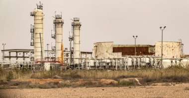 This picture taken on March 12, 2020, shows a view of oil production facilities at the Al-Omar oil field in the eastern Syrian Deir El-Zour province. (AFP File Photo)
