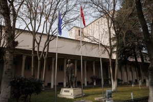 Ankara State Opera and Ballet (ADOB) launches the "Opera Tour" project, aiming to introduce primary school children to the world of opera and ballet behind the scenes. (AA Photo)