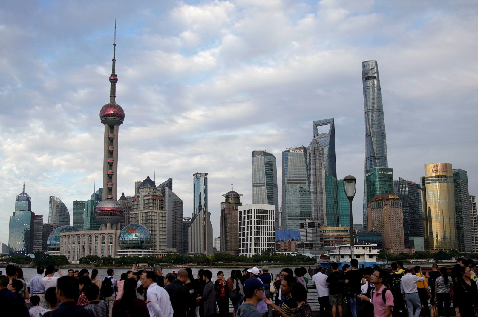 People visit the Bund in front of Shanghai&#039;s financial district of Pudong, Shanghai, China, Sept. 28, 2017. (Reuters Photo)