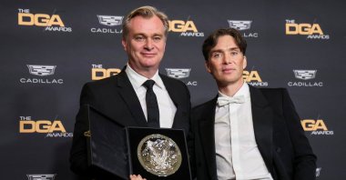 Director Christopher Nolan poses with the nominee plaque with actor Cillian Murphy at the 76th Annual Directors Guild of America Awards, Beverly Hills, California, U.S., Feb. 10, 2024. (Reuters Photo)