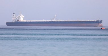 A tanker crosses the Gulf of Suez toward the Red Sea before entering the Suez Canal, in al-Ain al-Sokhna in Suez, Egypt, Sept. 25, 2020. (Reuters Photo)