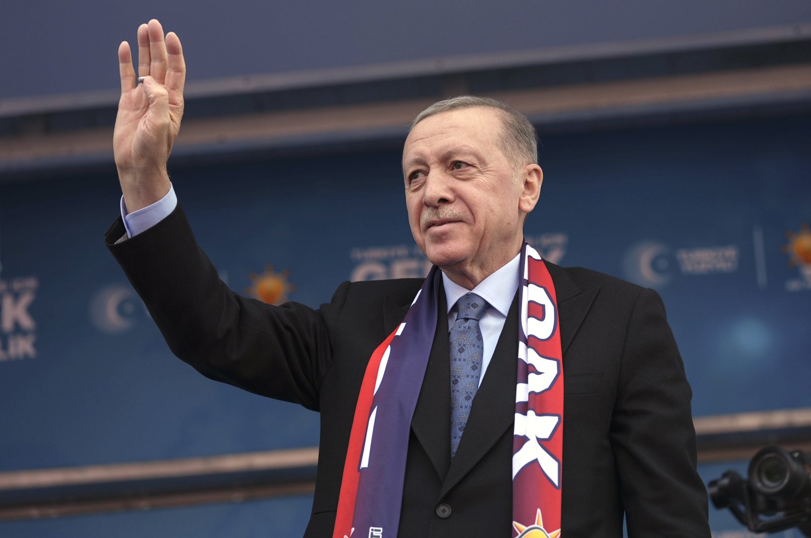 President Recep Tayyip Erdoğan greets the crowd at an event in Zonguldak, northern Türkiye, Feb. 10, 2024. (AA Photo)