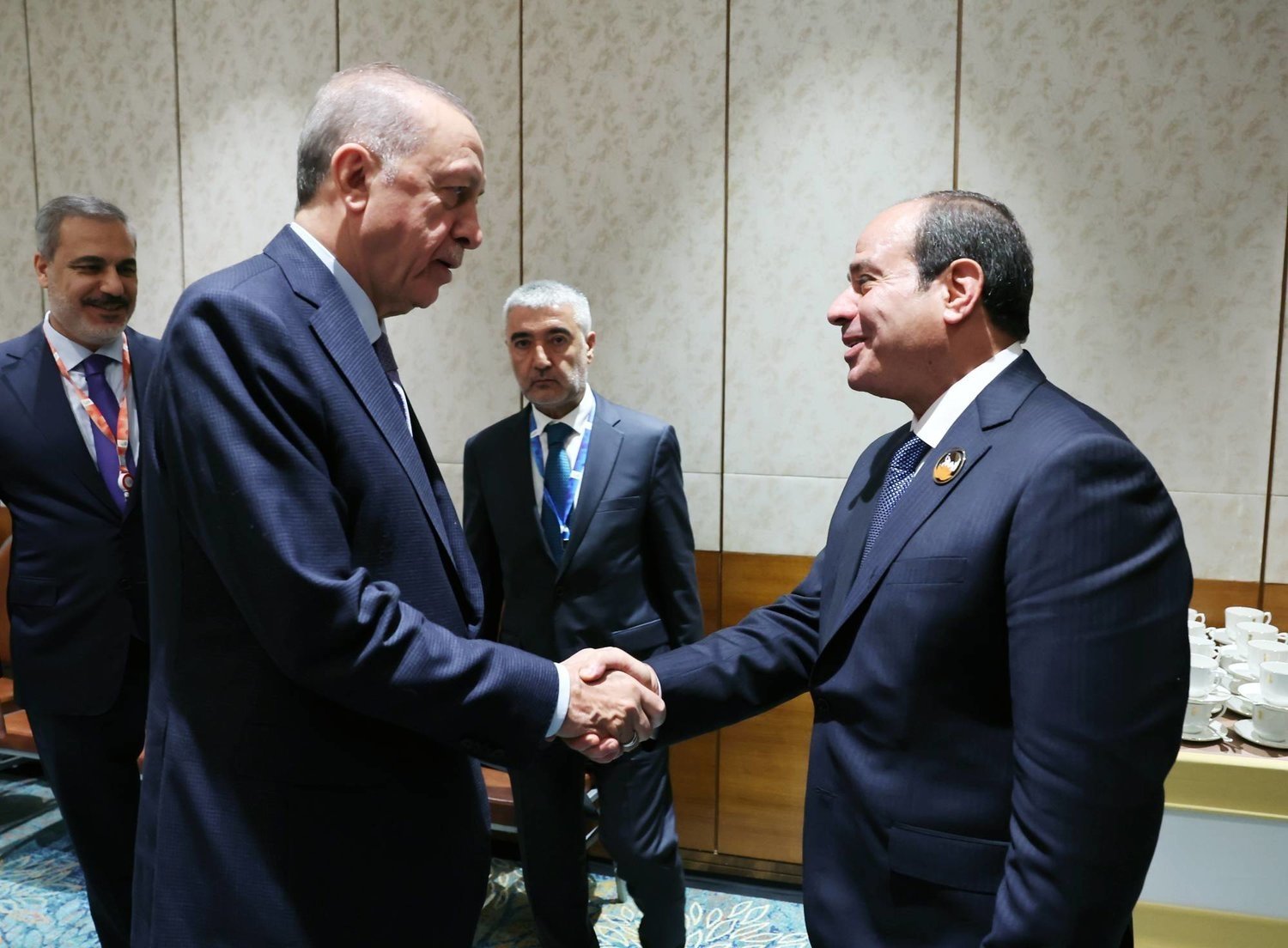 President Recep Tayyip Erdoğan and Egyptian President Abdel-Fattah el-Sissi (R) meet on the sidelines of the G-20 leaders summit in New Delhi, India, Sept. 10, 2023. (AA Photo)
