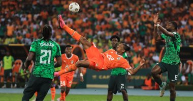 Ivory Coast's forward Sebastien Haller (C) shoots during the AFCON 2023 final football match against Nigeria at Alassane Ouattara Olympic Stadium in Ebimpe, Abidjan, Ivory Coast, Feb. 11, 2024. (AFP Photo)