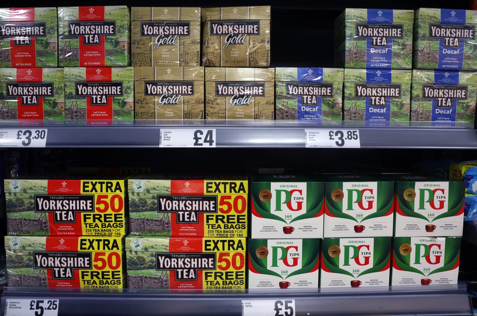 Tea at a supermarket in London, Britain, Feb. 13, 2024. (EPA Photo)