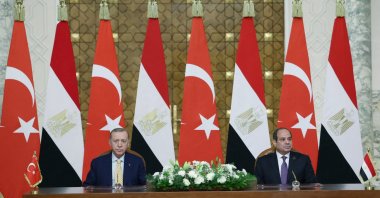 President Recep Tayyip Erdoğan (L) and Egyptian President Abdel-Fattah el-Sissi attend a signing ceremony in Cairo, Egypt, Feb. 14, 2024. (Reuters Photo)