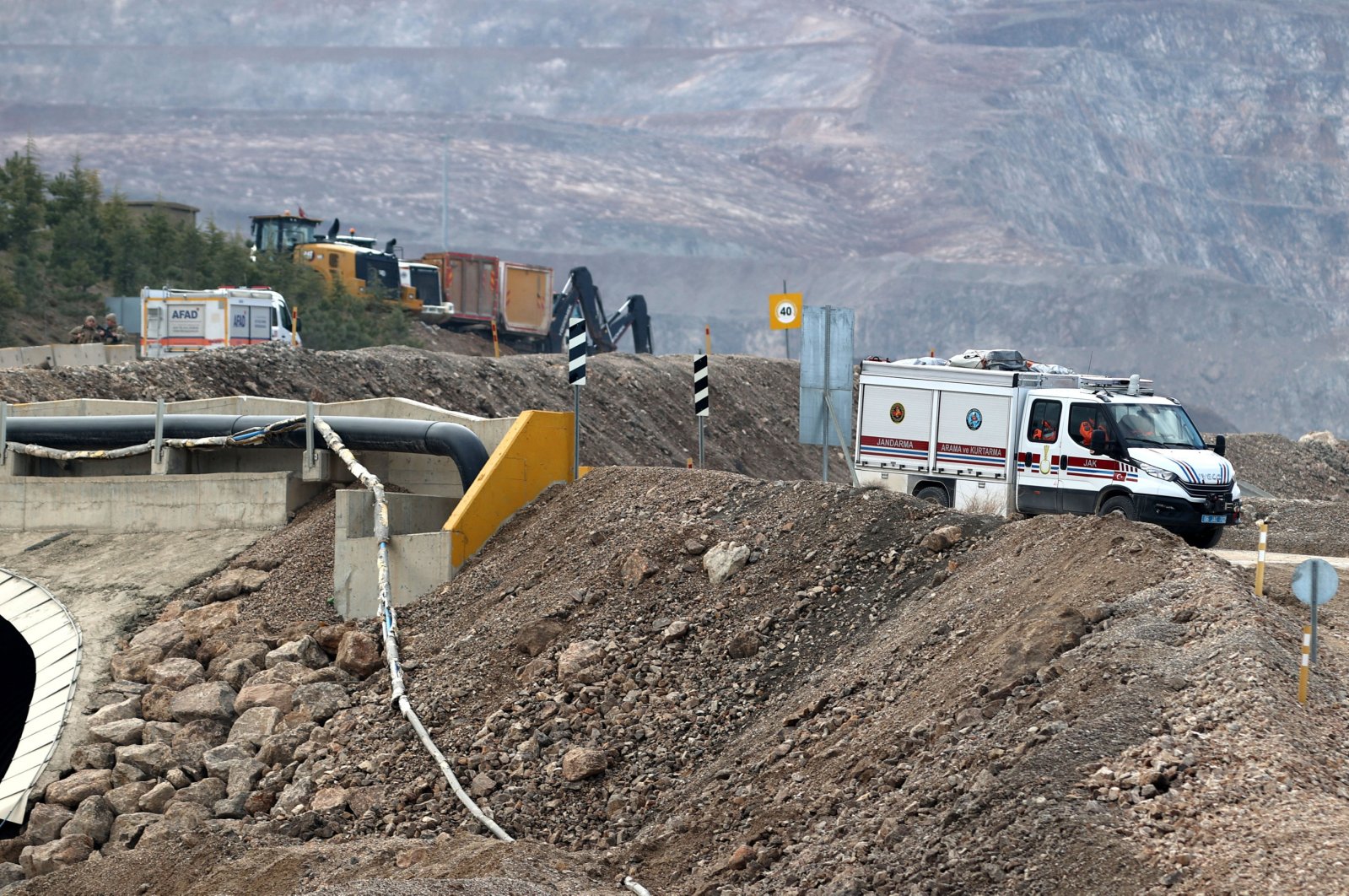 Gendarmerie Search and Rescue (JAK) and AFAD teams search for survivors at the mine accident, Erzincan, Türkiye, Feb. 16, 2024. (AA Photo)