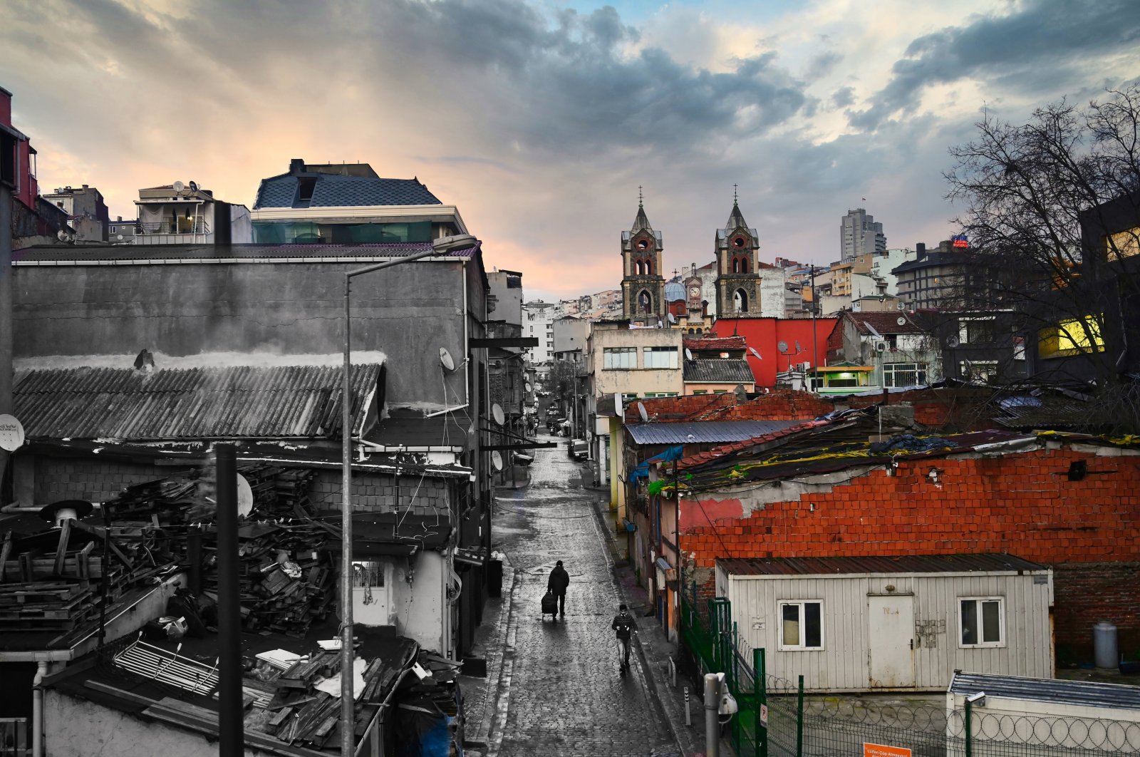 A photograph from &quot;Colorful and Colorless&quot; by Ayşegül Ekin Odabaşı, Istanbul, Türkiye. (Photo courtesy of AKM)