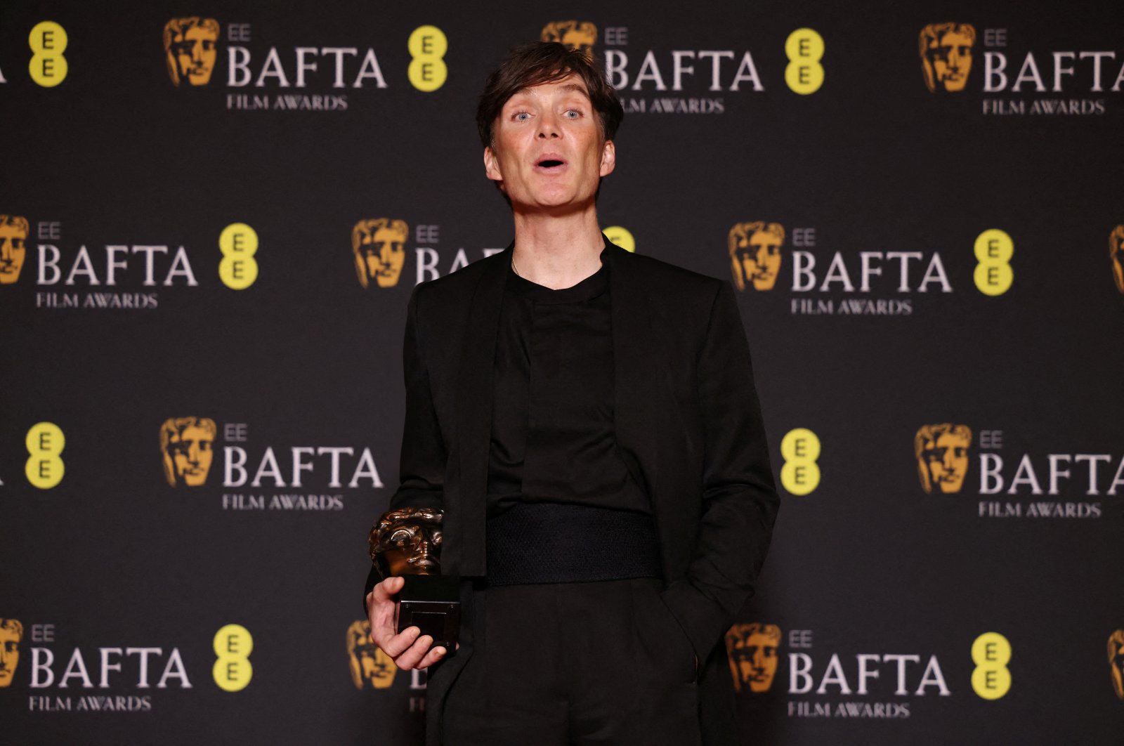 Cillian Murphy poses in the winner&#039;s room with his award for Leading Actor for &quot;Oppenheimer&quot; during the 2024 British Academy of Film and Television Awards (BAFTA) at the Royal Festival Hall, London, U.K., Feb. 18, 2024. (Reuters Photo)