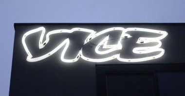 Vice Media offices display the Vice logo at dusk in Venice, California, U.S. Feb. 1, 2019. (AFP Photo)
