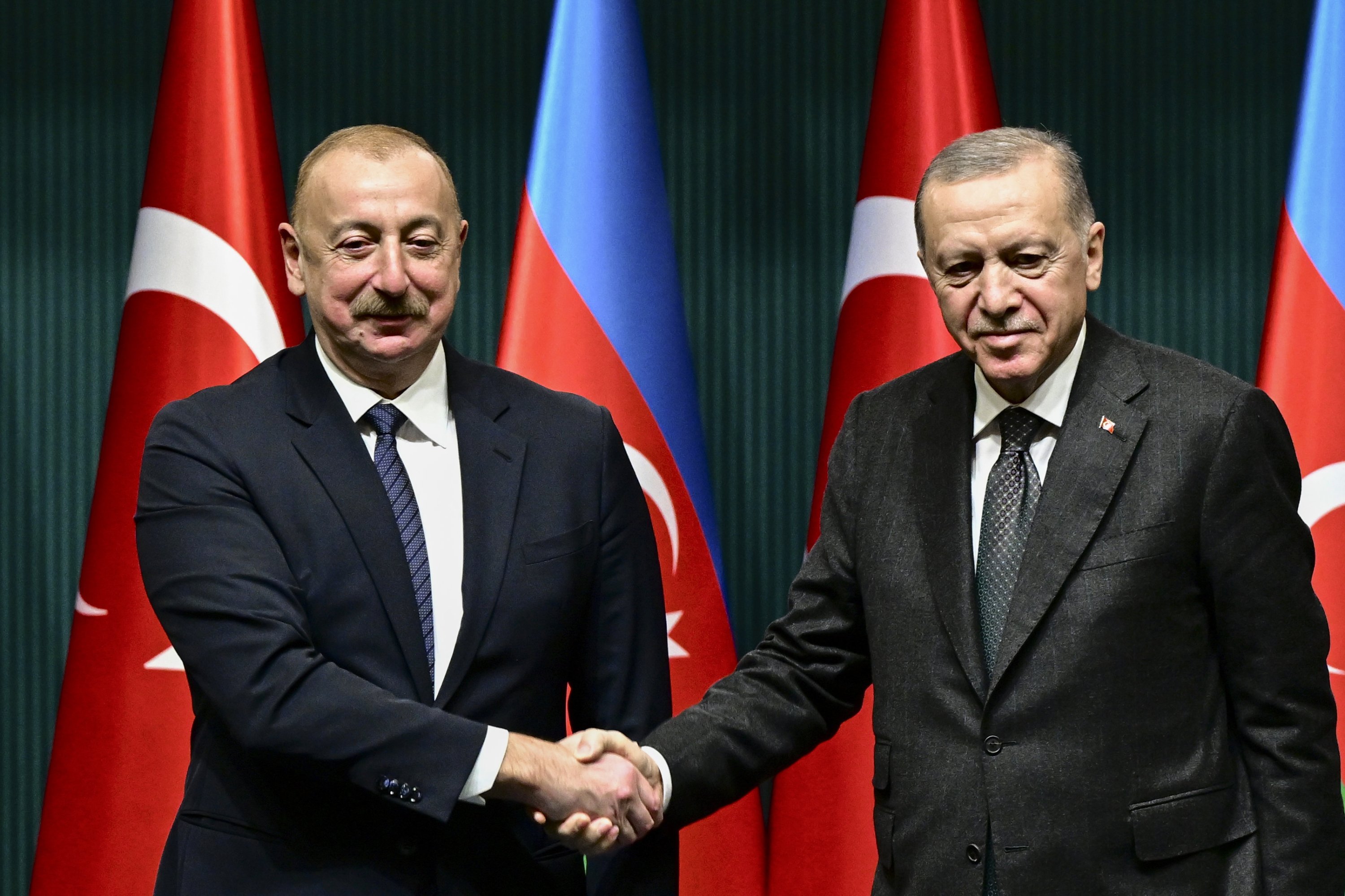 Azerbaijan’s Aliyev congratulates Erdoğan on 70th birthday | Daily Sabah