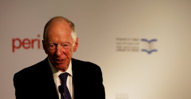 Jacob Rothschild speaks at an event marking the signing of an agreement between the state libraries of Israel and Russia at the National Library of Israel in west Jerusalem, Nov. 7, 2017. (Reuters Photo)