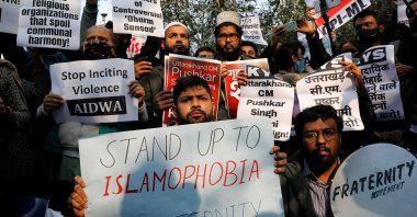 Demonstrators hold placards during a protest against what they say is hate speech against Muslims by Hindu leaders, in New Delhi, India, Dec. 27, 2021. (Reuters Photo)