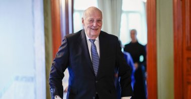 King Harald of Norway arrives for a meeting lunch with President of the Republic of Tanzania Samia Suluhu Hassan, at the prime minister&#039;s residence in Oslo, Norway, Feb. 14, 2024. (EPA Photo)