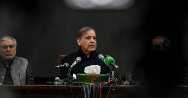 Pakistan Muslim League (PML-N) party leader Shahbaz Sharif (C) speaks at a news conference, Lahore, Pakistan, Feb. 13, 2024. (AFP Photo)