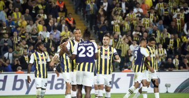 Fenerbahçe players celebrate after Michy Batshuayi&#039;s goal against Kasımpaşa at the Ülker Stadium, Istanbul, Türkiye, Feb. 24, 2024. (IHA Photo)