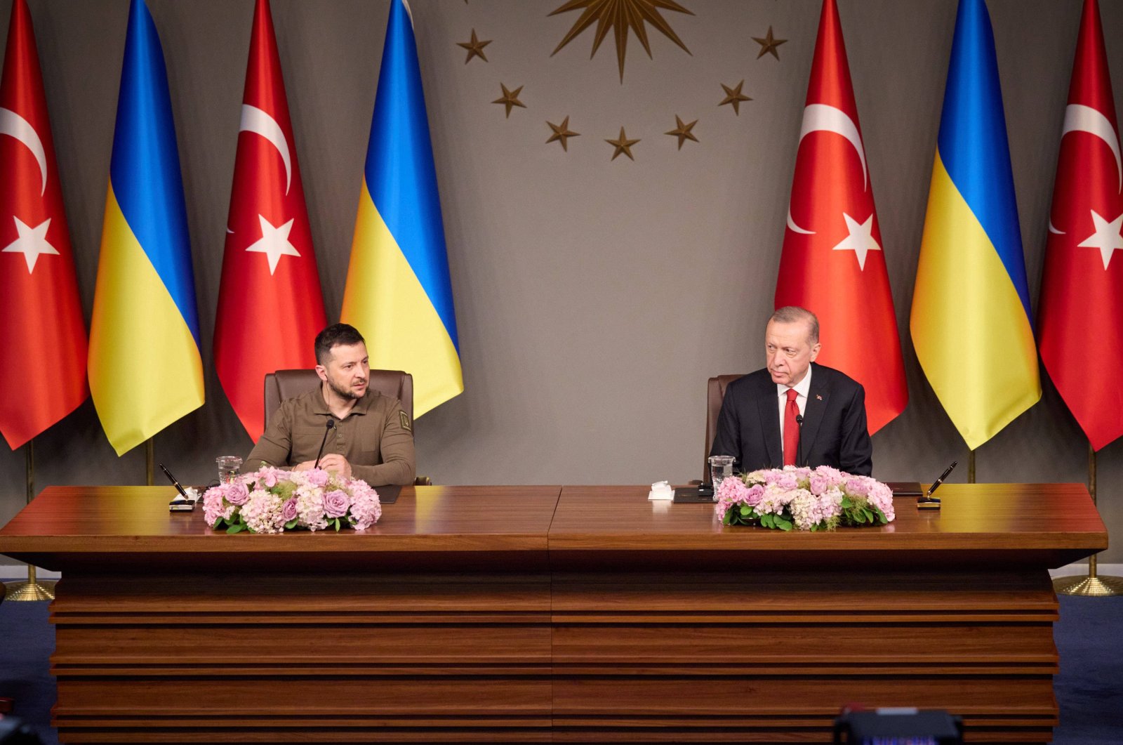 President Recep Tayyip Erdoğan and Volodymyr Zelenskyy hold a meeting in Istanbul, Türkiye, July 3, 2023. (Reuters File Photo)