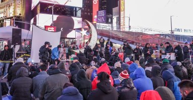 Muslims of New York in the United States gathered at Times Square to perform the first Tarawih prayer of the month of Ramadan, New York, U.S., March, 11, 2024 (AA Photo)