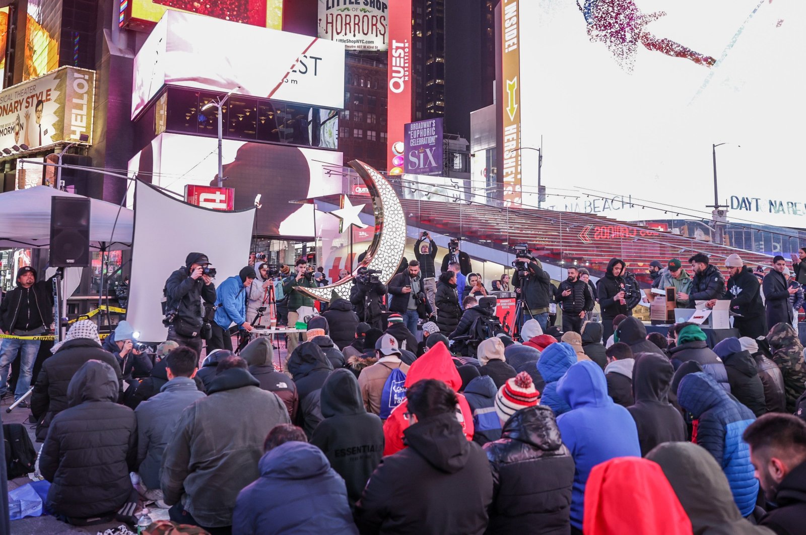 Muslims of New York in the United States gathered at Times Square to perform the first Tarawih prayer of the month of Ramadan, New York, U.S., March, 11, 2024 (AA Photo)