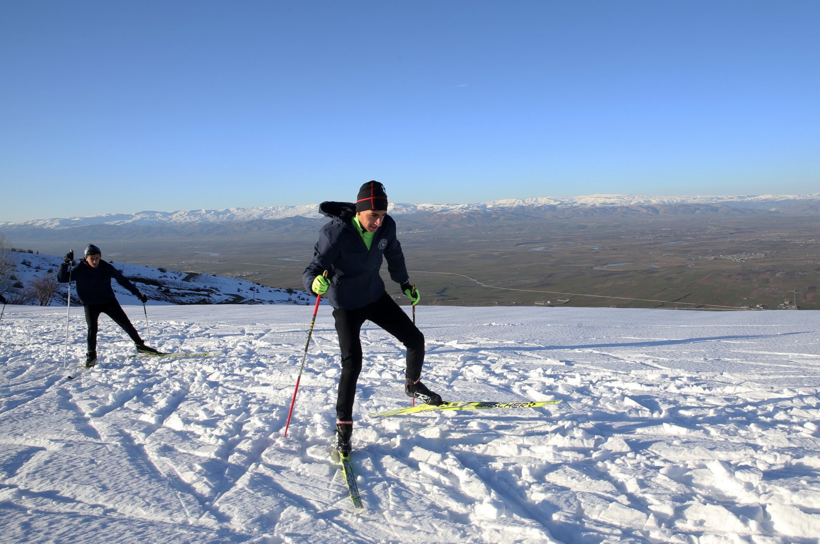 Muş ski team practice in the city&#039;s high-altitude snowy mountains ahead of the Cross-Country Skiing Turkish Championship, Muş, Türkiye, Feb. 28, 2024. (AA Photo)