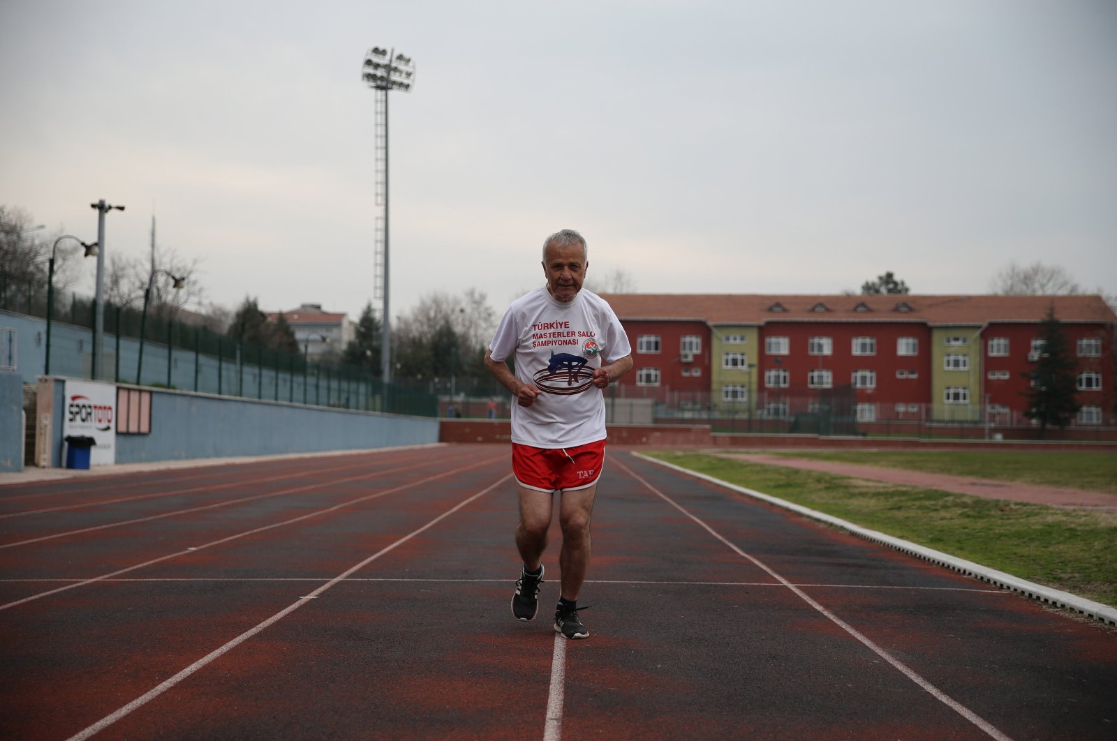 Turkish veteran athlete Muammer Mırsal trains for the European Masters Athletics Championships, Edirne, Türkiye, March 13, 2024. (AA Photo)