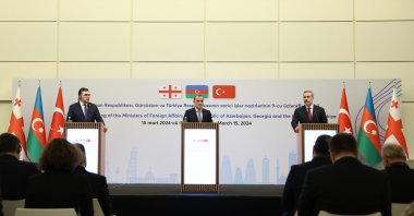 Hakan Fidan (R) attends a news conference with Azerbaijan's Jeyhun Bayramov (C) and Georgia's Ilia Darchiashvili in Baku, Azerbaijan, on March 15, 2024. (AA Photo)