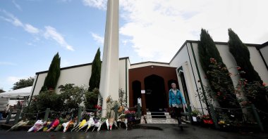 A visitor leaves the Al Noor Mosque, one of the targets of a terrorist attack that killed 50 people in Christchurch, New Zealand, March 15, 2019. (AFP Photo)