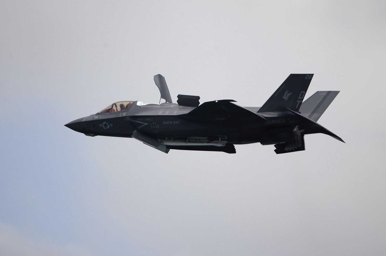 A U.S. Marine Corps F-35B Lightning II takes part in an aerial display during the Singapore Airshow 2022, Changi Exhibition Centre, Singapore, Feb. 15, 2022. (AP Photo)