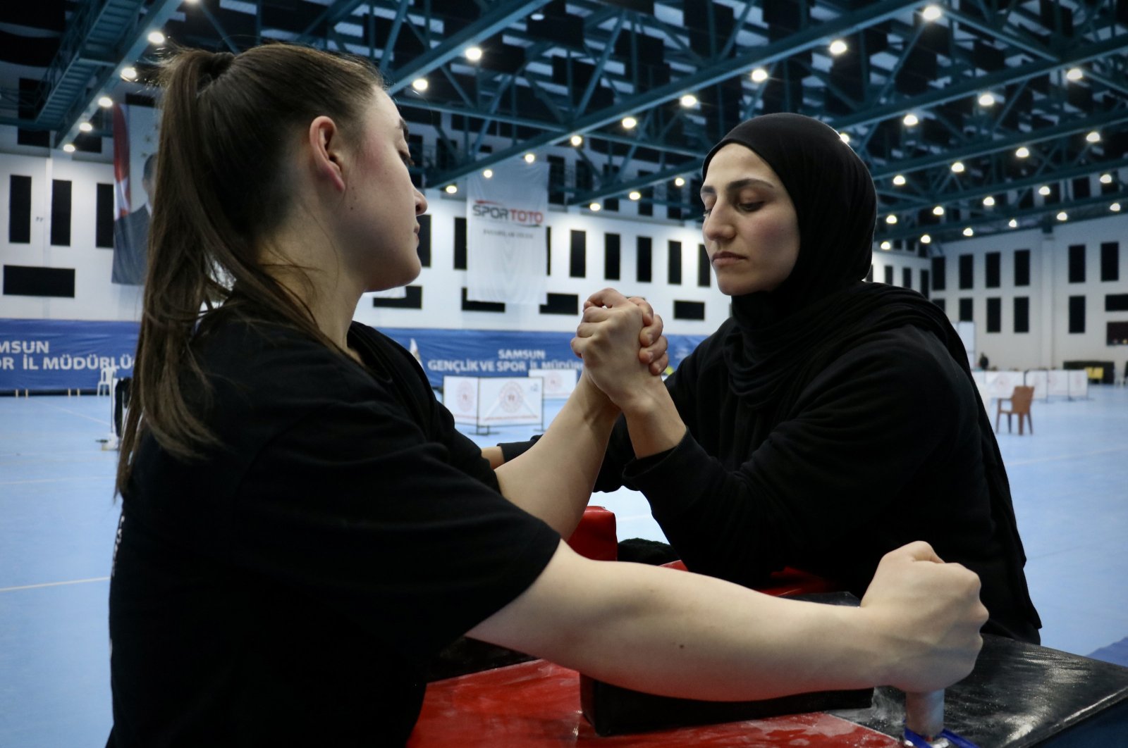 Şükriye Yılmaz (R) trains ahead of Slovakia&#039;s European Championship, Gümüşhane, Türkiye, March 1, 2024. (AA Photo)