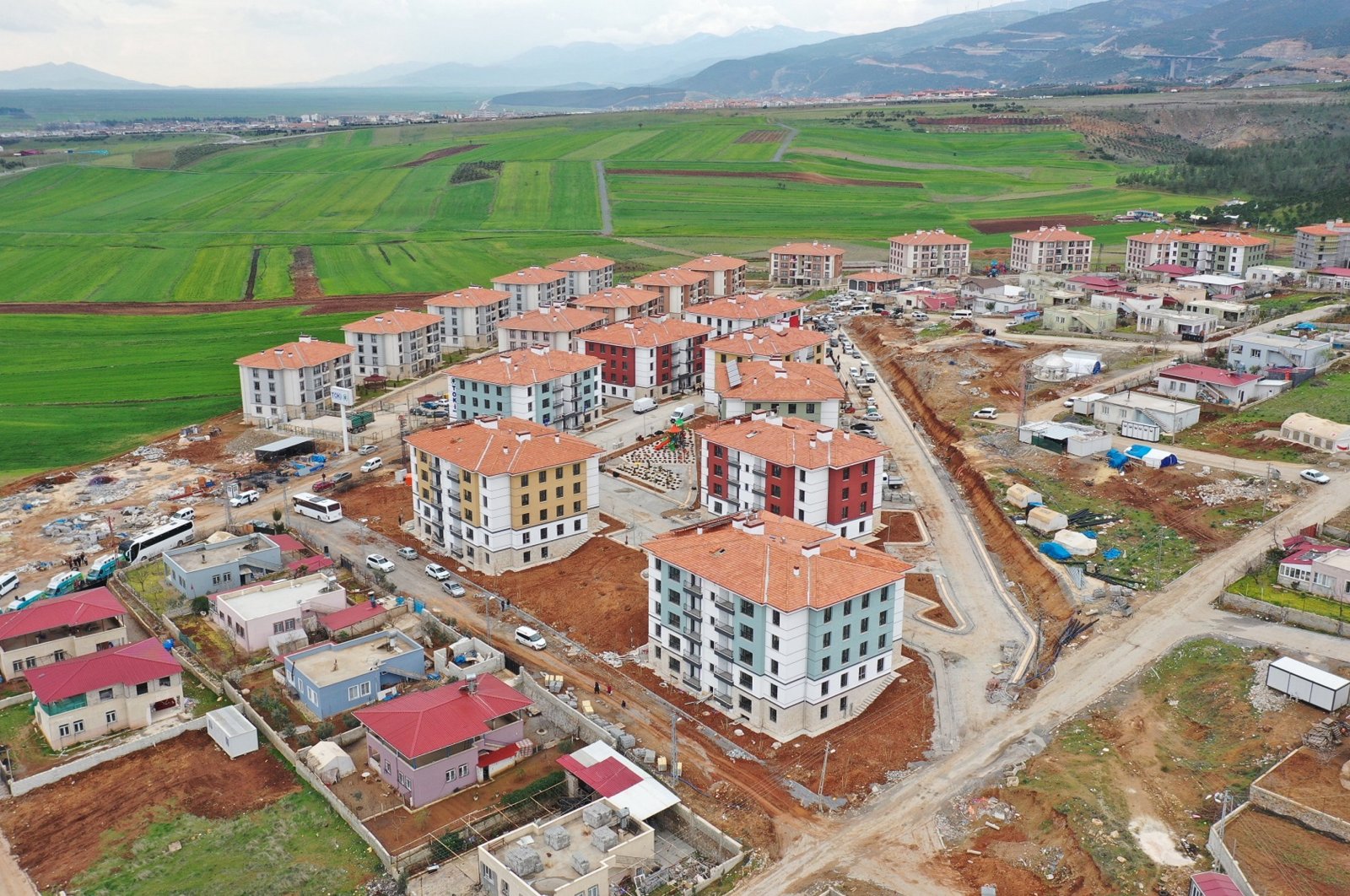 Türkiye yeşil peyzaja önem vererek depreme dayanıklı konutları yeniden inşa ediyor