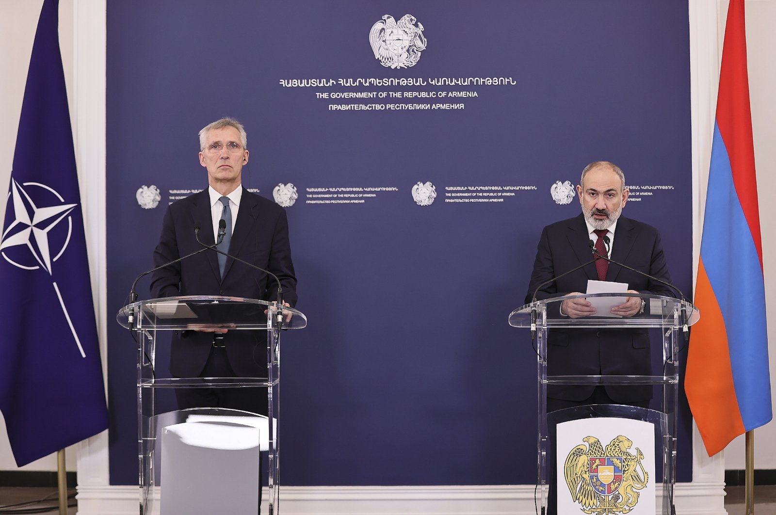 Armenian Prime Minister Nikol Pashinyan and NATO Secretary General Jens Stoltenberg attending a joint news conference after their meeting in Yerevan, Armenia, March 19, 2024.  (Armenian Prime Minister&#039;s press service Handout via EPA)