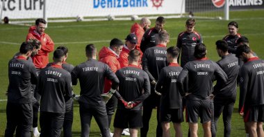 Turkish national team squad players listen to instructions from coach Vincenzo Montella at the Riva Hasan Doğan Facilities, Istanbul, Türkiye, March 21, 2024. (AA Photo)