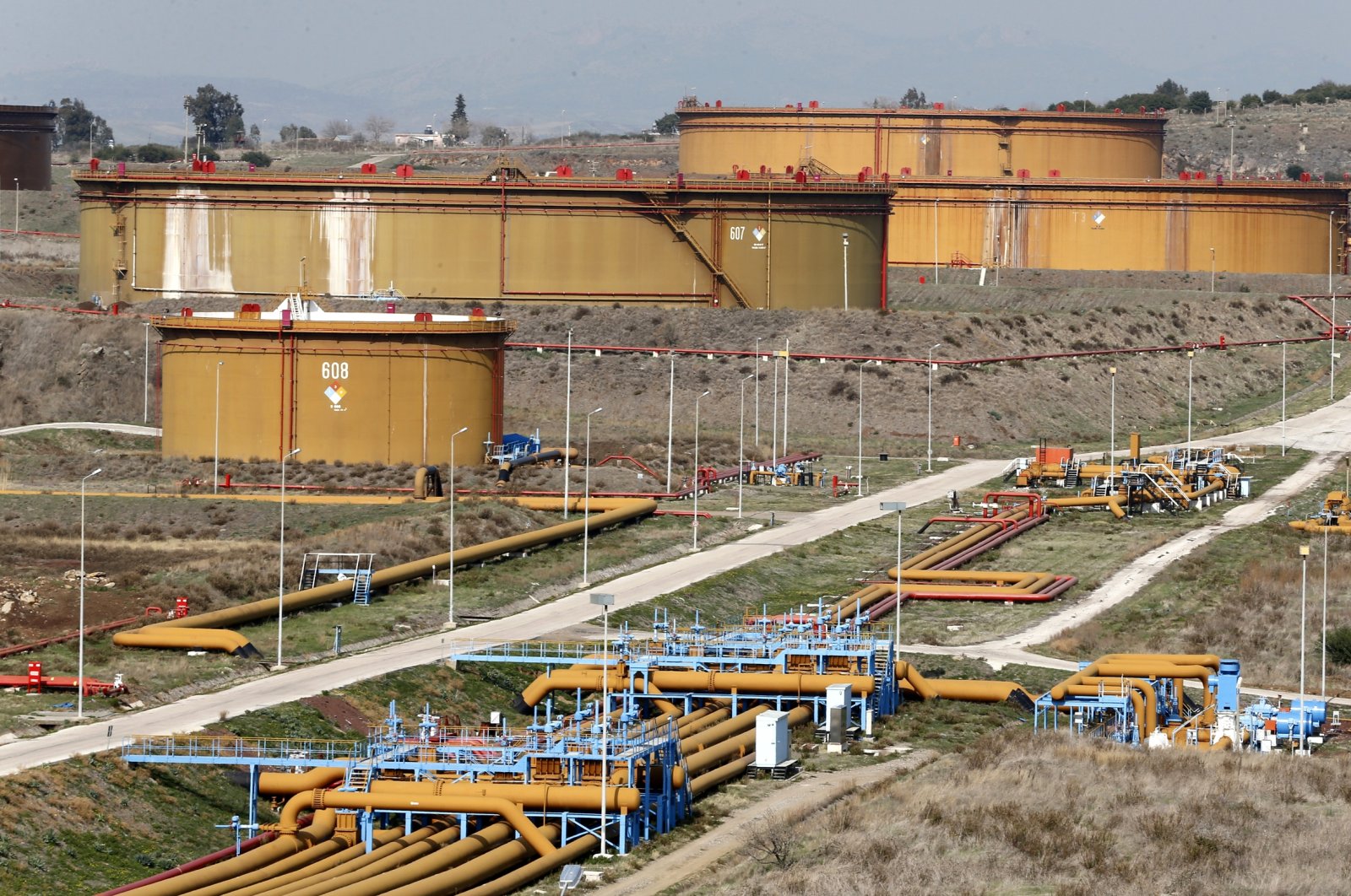 A general view of oil tanks at the Mediterranean port of Ceyhan, southern Türkiye, Feb. 19, 2014. (Reuters Photo)
